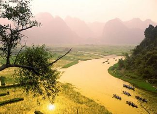 La pagode des Parfums Vietnam La pagode des Parfums Vietnam