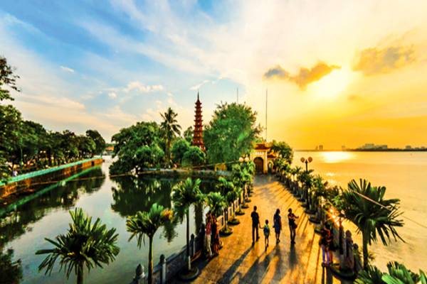 lac Ho Tay Hanoi