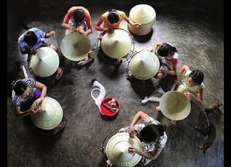 Village du chapeau conique – le lieu où on garde l’âme Vietnamienne Village du chapeau conique