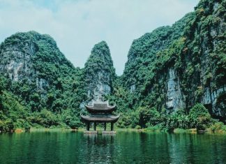 Ninh Binh Vietnam – Découverte des grottes à Trang An Ninh Binh Vietnam
