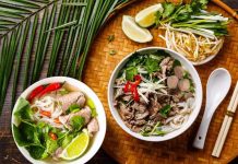 Soupe Pho du Vietnam / Une Icône Culinaire à Découvrir le Vietnam Soupe Pho du Vietnam