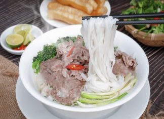 Comment manger du Pho au Vietnam comme un local ? manger du Pho au Vietnam 1