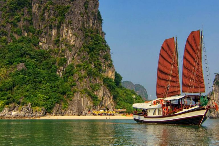 L’Île de Cat Ba – Une petite soeur de la baie d&rsquo;Halong
