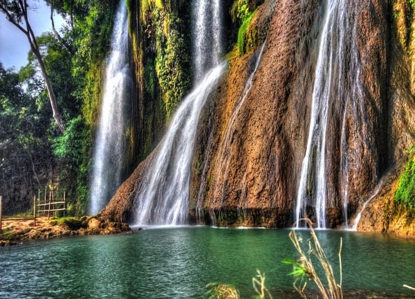 La cascade de Dai Yem à Mộc Châu : la “ceinture de la jeune fille” au cœur du Nord-Ouest du Vietnam
