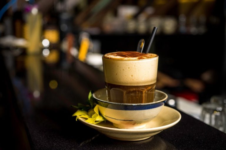 Recette détaillée pour préparer un café à l’œuf maison